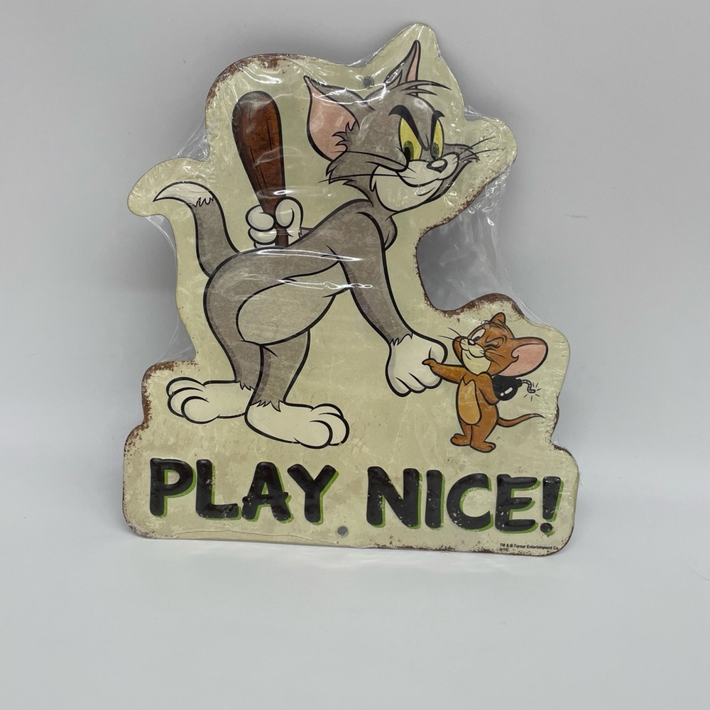 RARE NEW SEALED Tom & Jerry Embossed Die Cut Tin Sign Play Nice